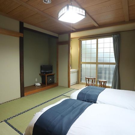 Oyado Uchidaya Hotel Nozawaonsen Exterior photo